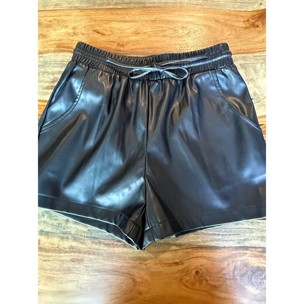 NWT Promesa Size Small Faux Vegan Leather 15" Shorts with Elastic Tie Waist